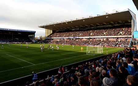 為賽後媒體 為賽後媒體